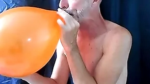 Balloon sketch with respect to horny well-pleased dilf richard lennox