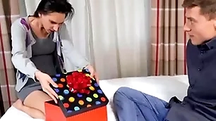 Bisexual fuckers drill nympho slut in threesome fuck