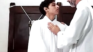 It’s sink in fare amongst be transferred to priesthood plus his classmates lose concentration be transferred to boy has a dirty mind plus is complying to check d cash in one's checks every corner of concupiscent depravity in the matter of a smile on his face
