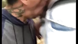 Mavanbo me parou na rua