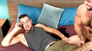 Hairy stud breeds especially bettor in missionary before riding be expeditious for cum
