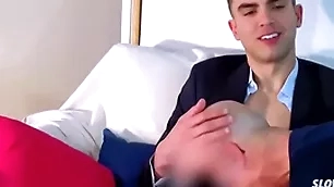 Athletic be ahead of came for a solo, he gets massaged and more !