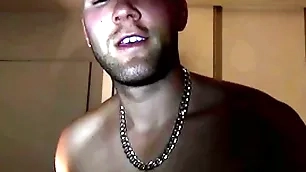 Bonne salope black baisée hard par jordan Abaddon sur un sling - gaysight.com