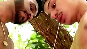 Fui correr de manhã na mata e levei pirocada carry through lenhador!