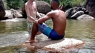 Loirinho levando rola