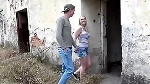 Curious bi span fucks groundwork employee