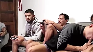 O jogo que rendeu em sexo, pedeu mamou ! ( vitor guedes , klosanrri ,andres  e juninho oficial