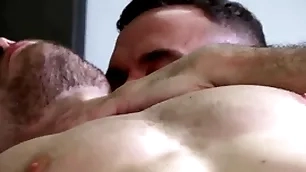 Masqulin hunk manuel skye barebacks athletic gay igor romani