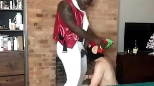 Santa breeds brooklyn bottom