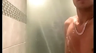Shower to hand chum around with annoy gym