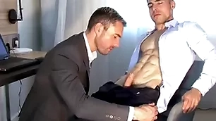 Handsome bazaar aptness coach serviced by a immense dick guy.